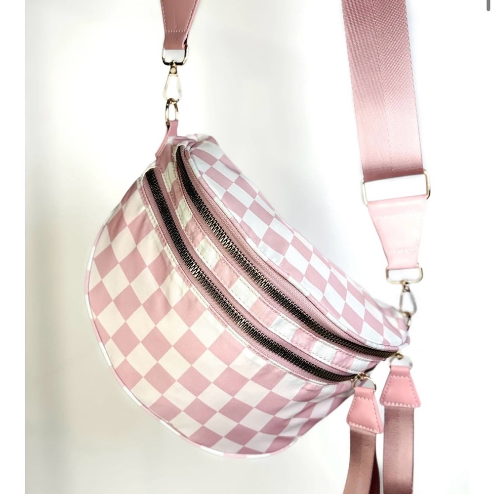 Stylish Pink Checkered Women's Bag